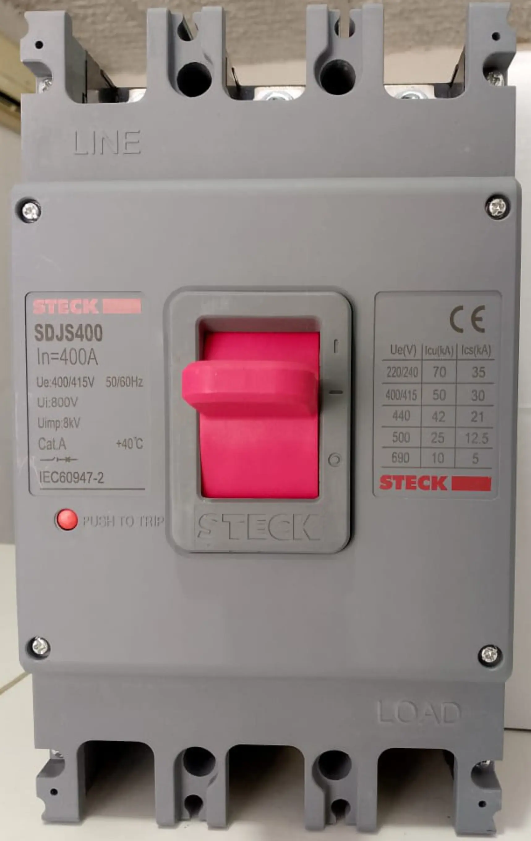 Breaker 3x400A. Marca Steck