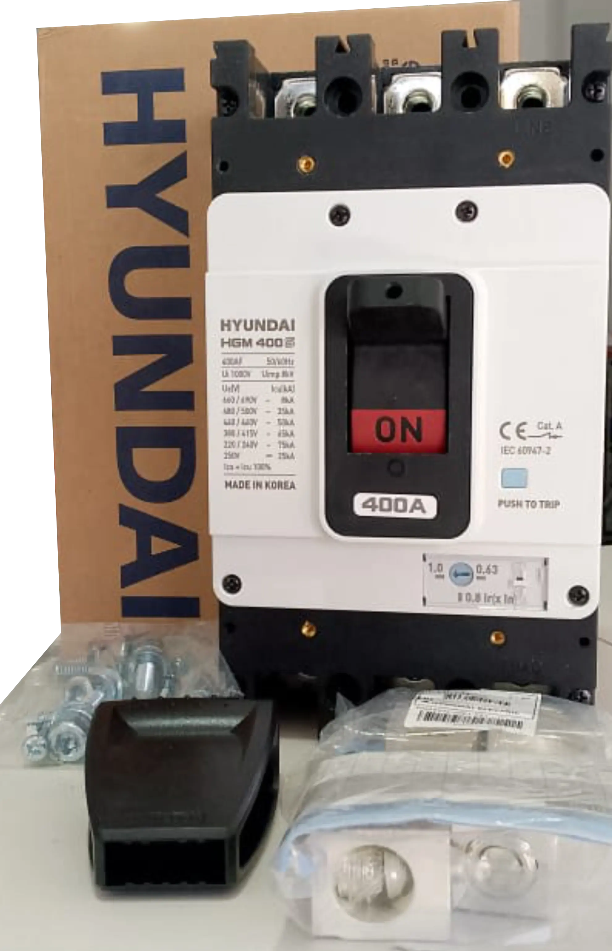 Breaker HGM 3x400A. Marca: Hyundai