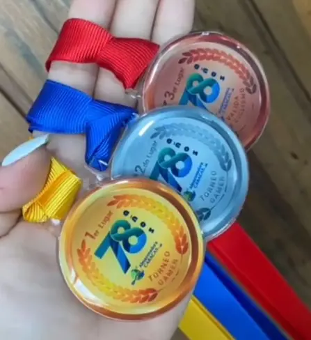 Medallas acrílicas