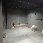 Alquilo Oficina Las Mercedes. 90 Mts2. Piso 1. Vitrina A La Calle