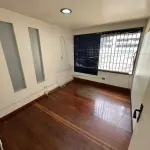 Alquilo Oficina Las Mercedes. Calle Paris. 60 Mts2