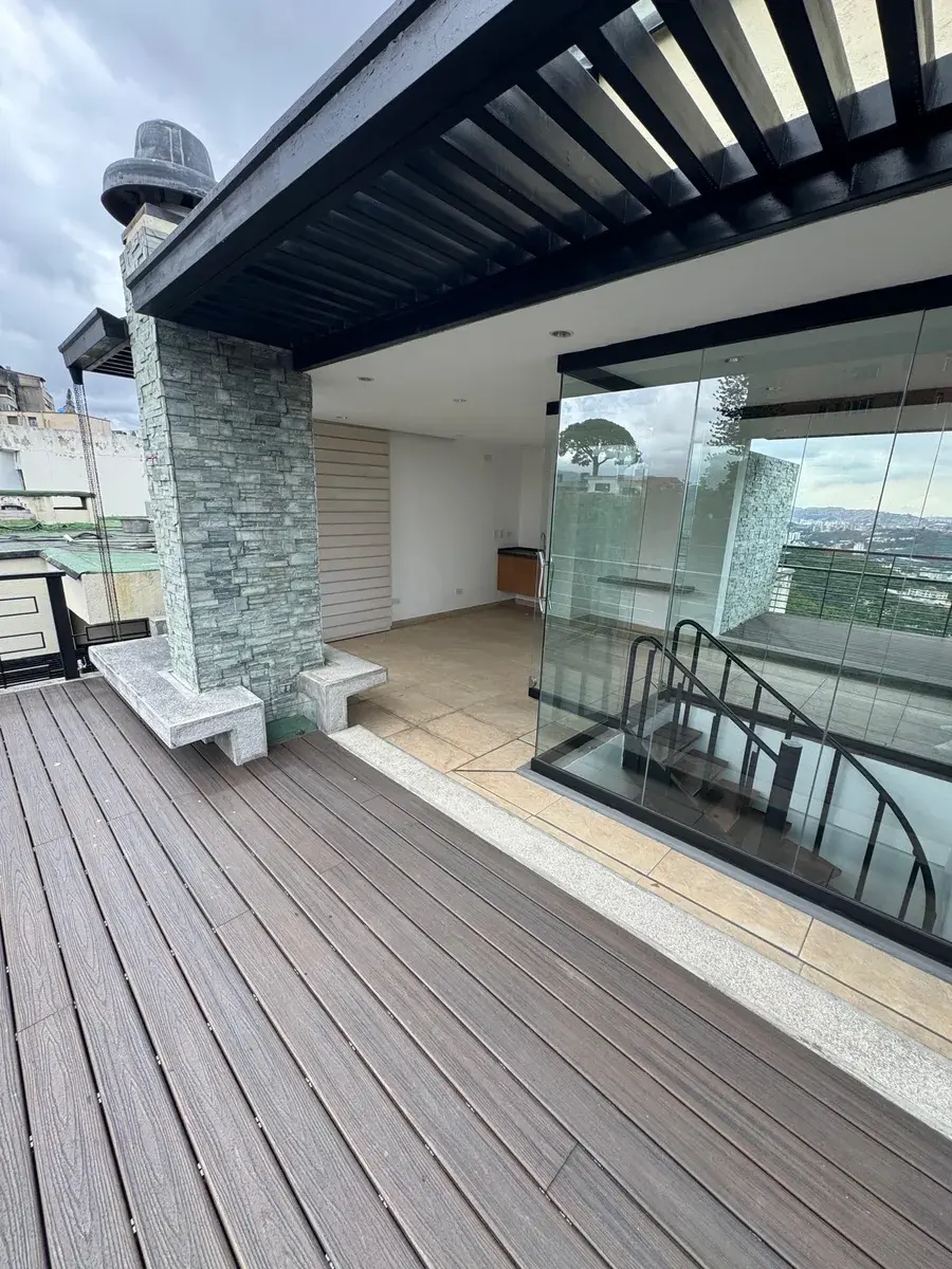 Alquilo ph duplex en lomas de bello monte, 118mts2. residencias top suites