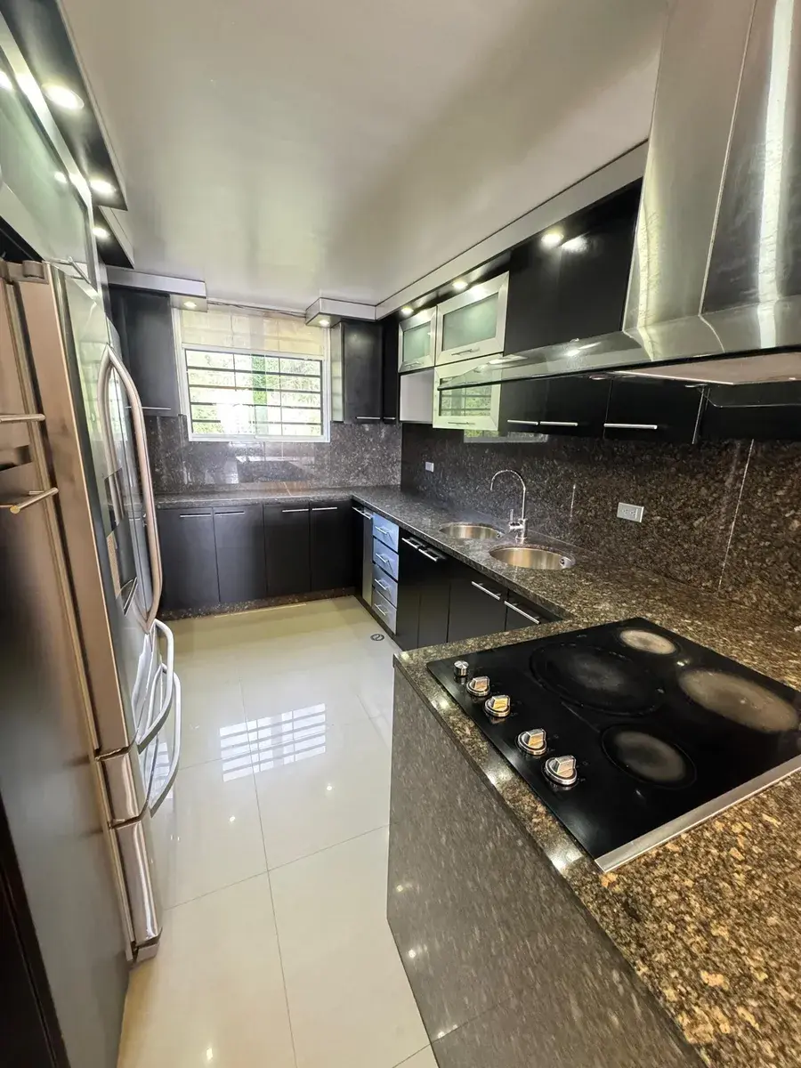 Vendo Apartamento En Mirador De La Tahona Remodelado