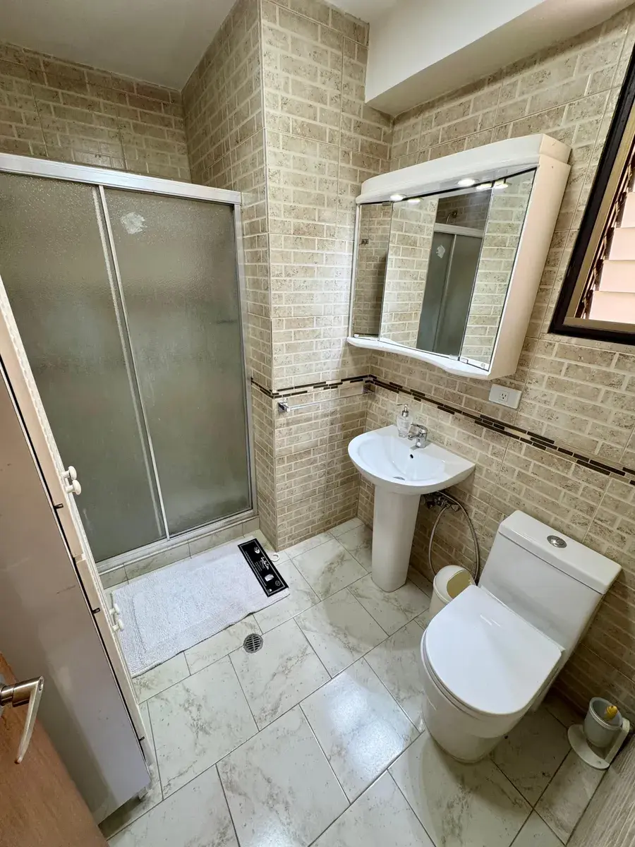 Vendo Apartamento Valle Arriba. 180 Mts2. Edificio Pequeño.