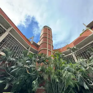 Vendo Apt En Colinas De Bello Monte, 143mts2. Excelente Vista, Gran Distribucion, Hermoso Edificio