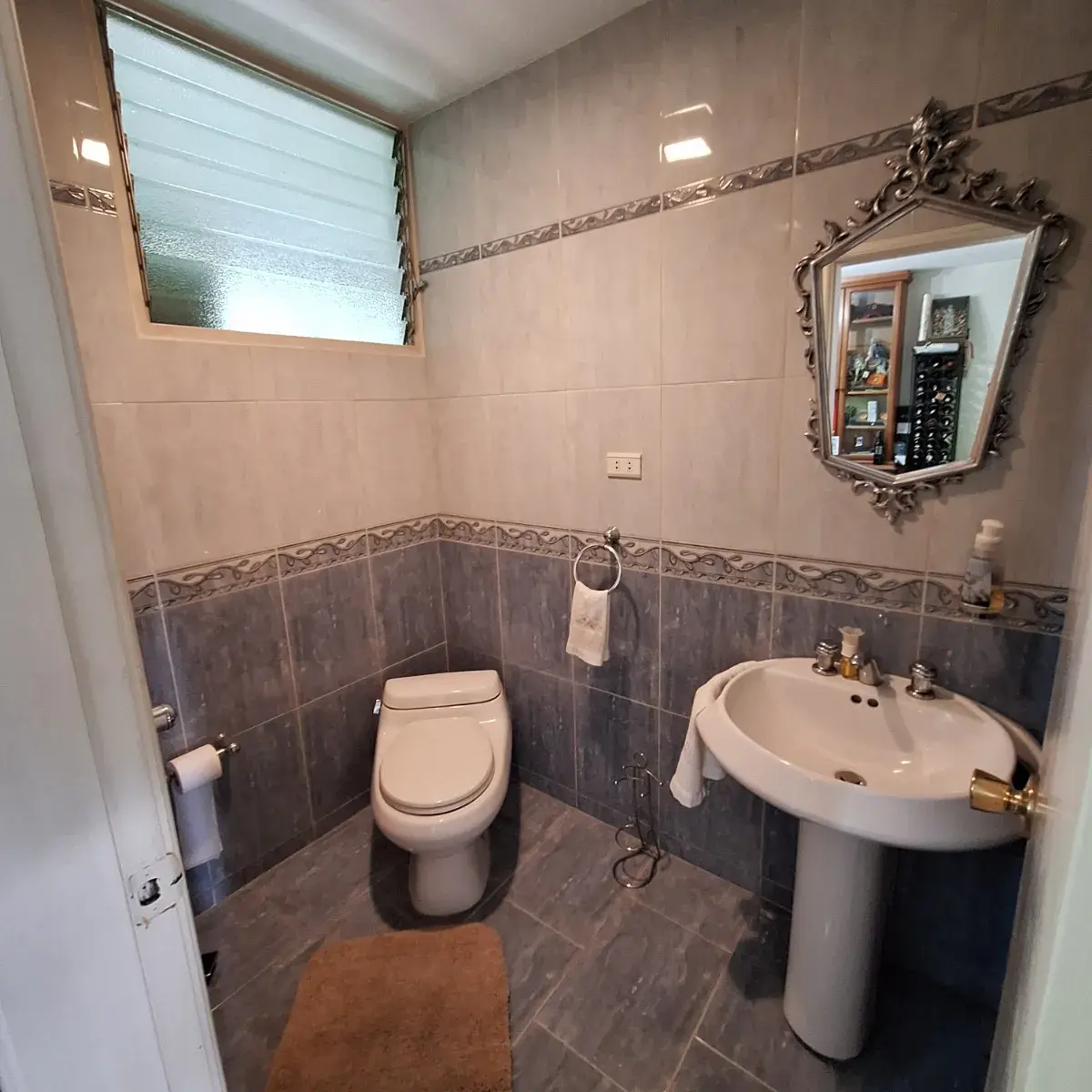 Vendo Ph Colinas De Bello Monte. 400 Mts2. Vista