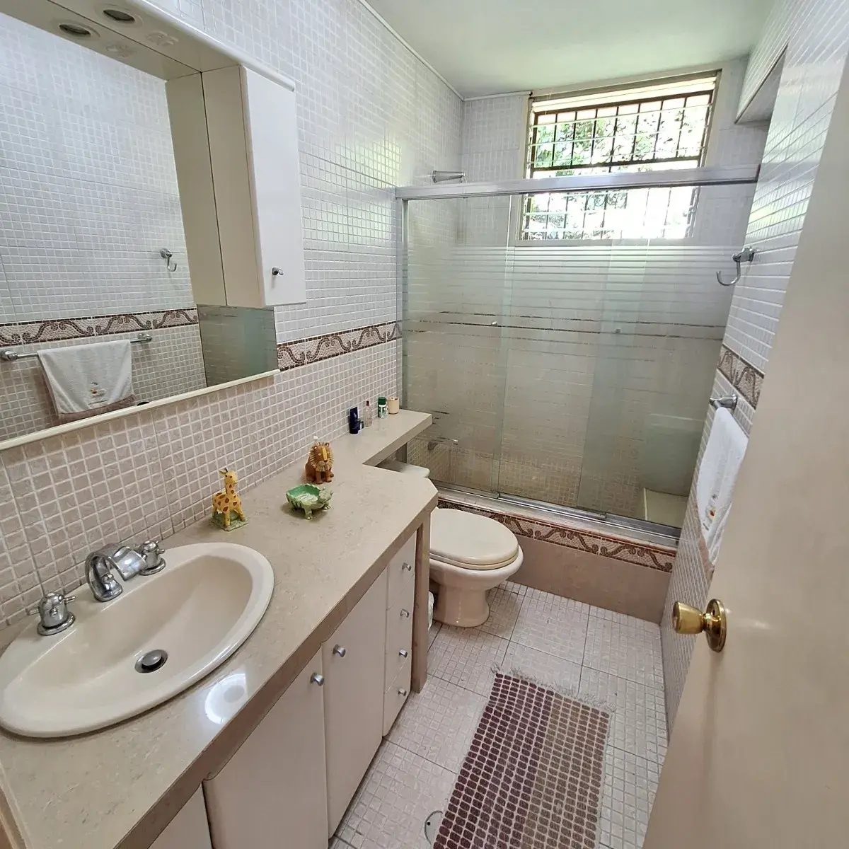 Vendo Ph Colinas De Bello Monte. 400 Mts2. Vista