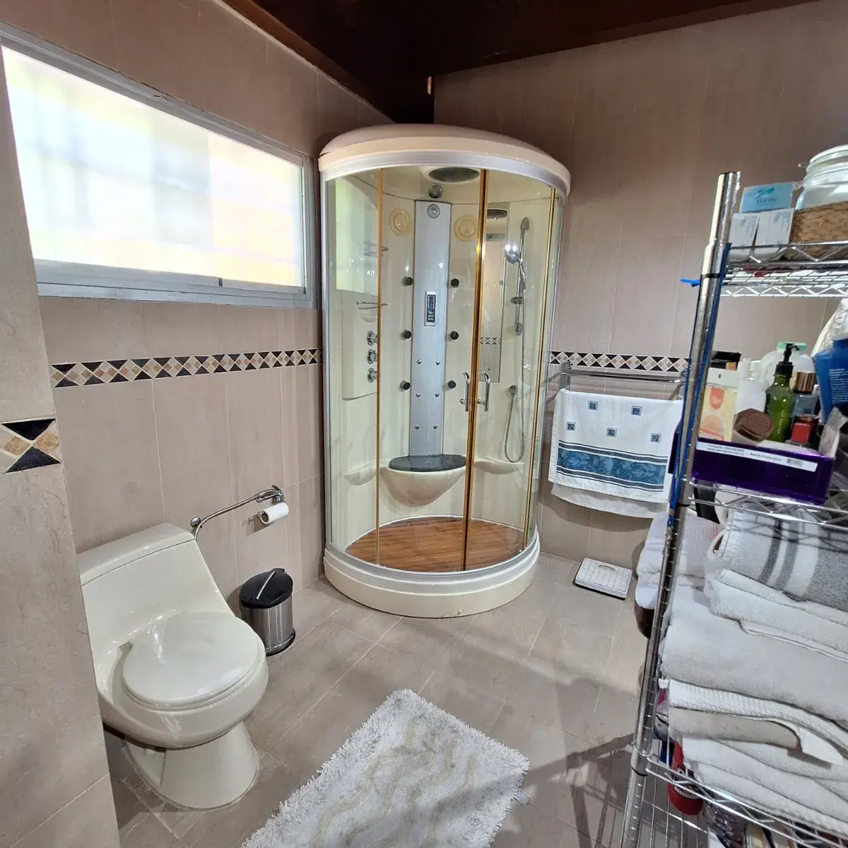 Vendo Ph Colinas De Bello Monte. 400 Mts2. Vista