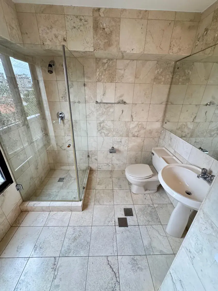 Vendo Ph Duplex En Colinas De Bello Monte, 118mts.