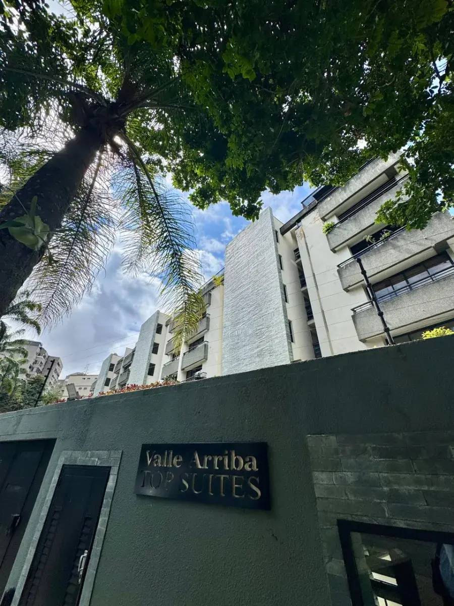 Vendo ph duplex en colinas de bello monte, 118mts.