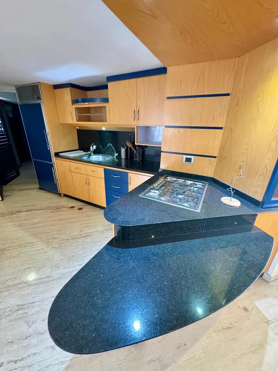 Vendo Ph Duplex En Colinas De Bello Monte, 118mts.