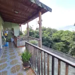 Vendo Quinta En Colinas De Los Chaguaramos. Anexo Con Entrada Independiente. 300 Mts2. Terraza. Vista Al Avila