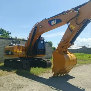 Excavadora CAT 329D AÑO 2017