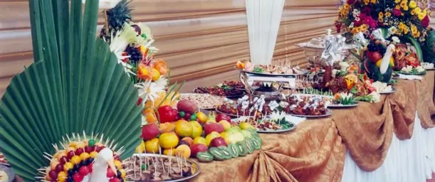 Tengo fecha, lugar y número de invitados a mi boda. ¿Ahora qué?